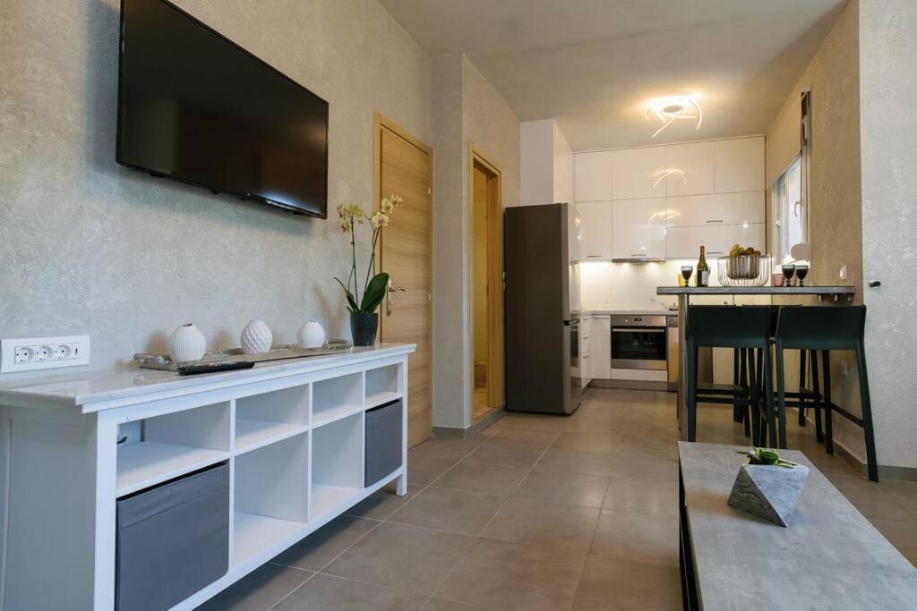 Konstantinos , Luxury Maisonette In Chania Mourniaí Exterior photo