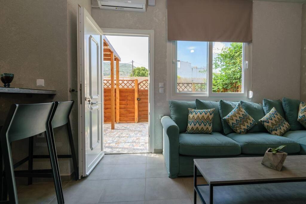 Konstantinos , Luxury Maisonette In Chania Mourniaí Exterior photo