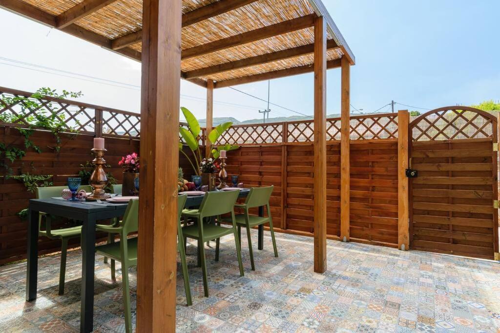Konstantinos , Luxury Maisonette In Chania Mourniaí Exterior photo